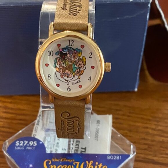 New in Box - Vintage 1993 Timex Snow White and The Seven Dwarfs Rotating Watch - Picture 1 of 6